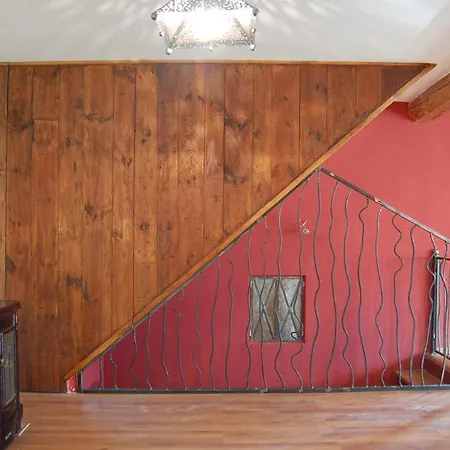 Dom Pod Sowa Nawojow Luzycki