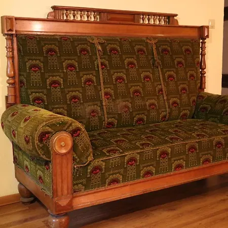 Dom Pod Sowa Nawojow Luzycki