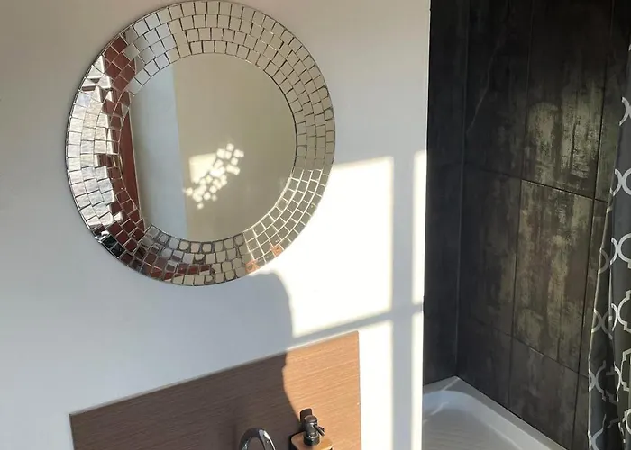 Dom Pod Sowa Alojamento de Turismo Rural Nawojow Luzycki