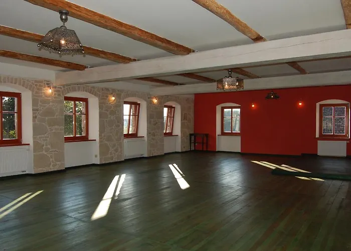 Dom Pod Sowa Nawojow Luzycki